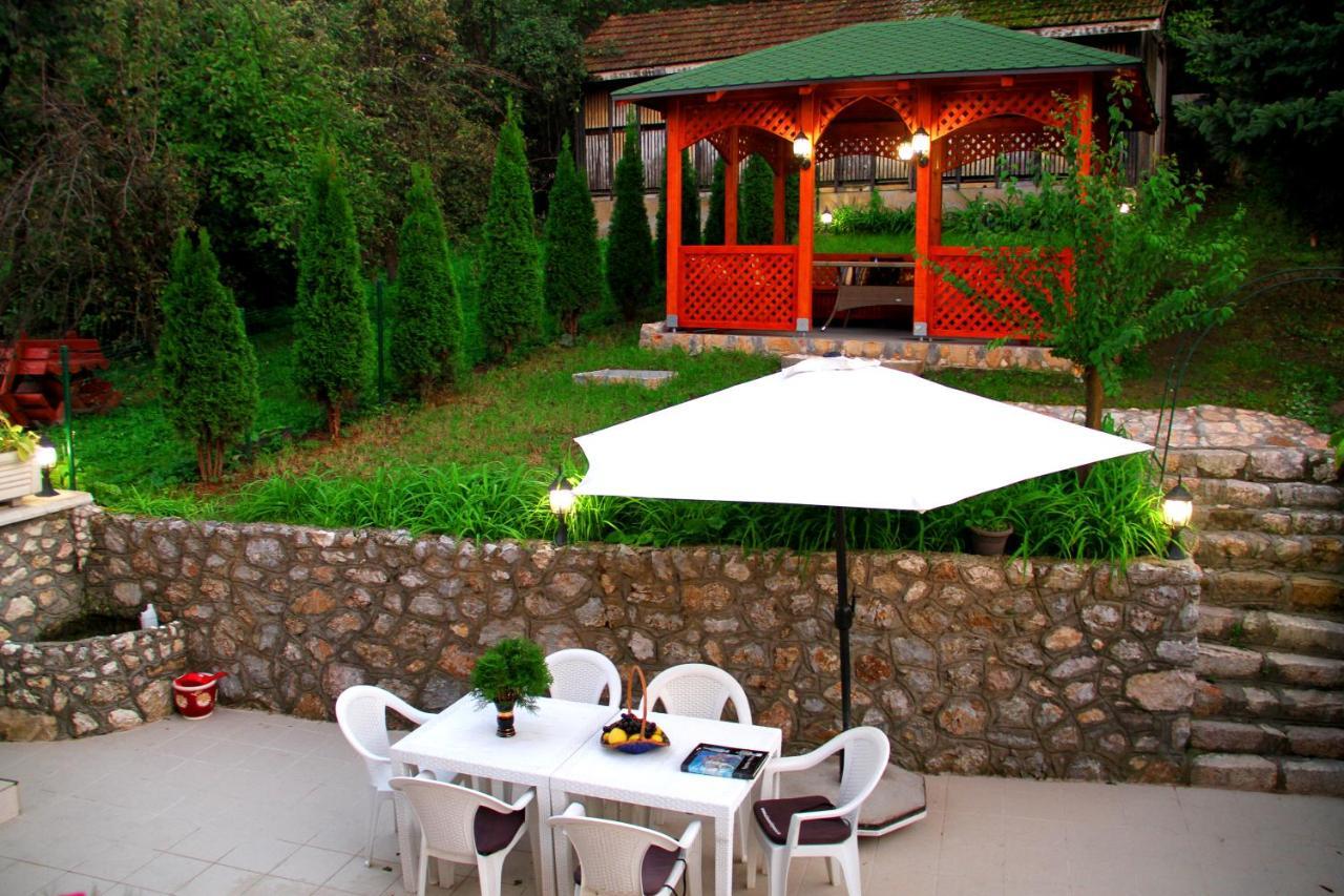 Downtown Green Oasis Apartments Szarajevó Kültér fotó