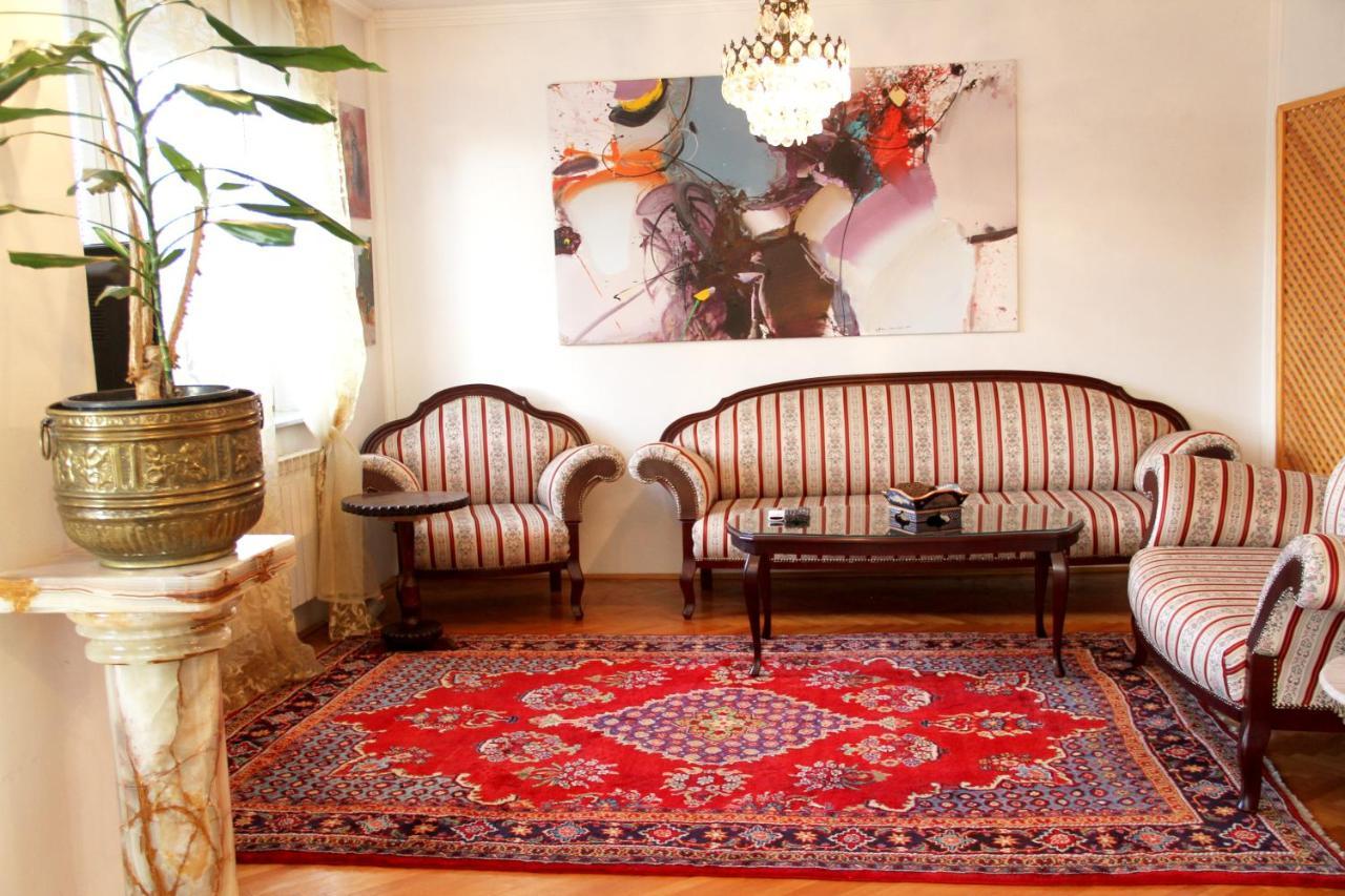 Downtown Green Oasis Apartments Szarajevó Kültér fotó